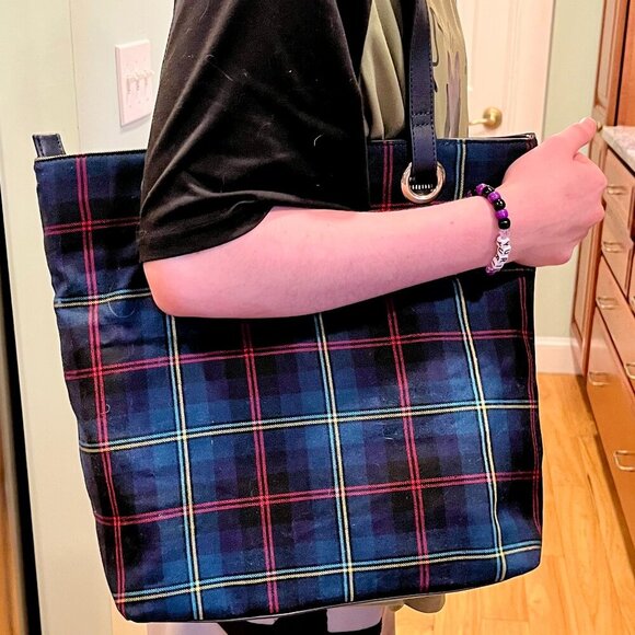 Talbots tote bag, in a tartan plaid patten with leather trim - Picture 2 of 16